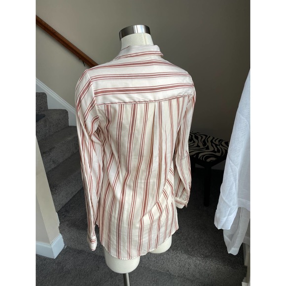 Express cream/brown "the city" button down top, size XS - Picture 2 of 10